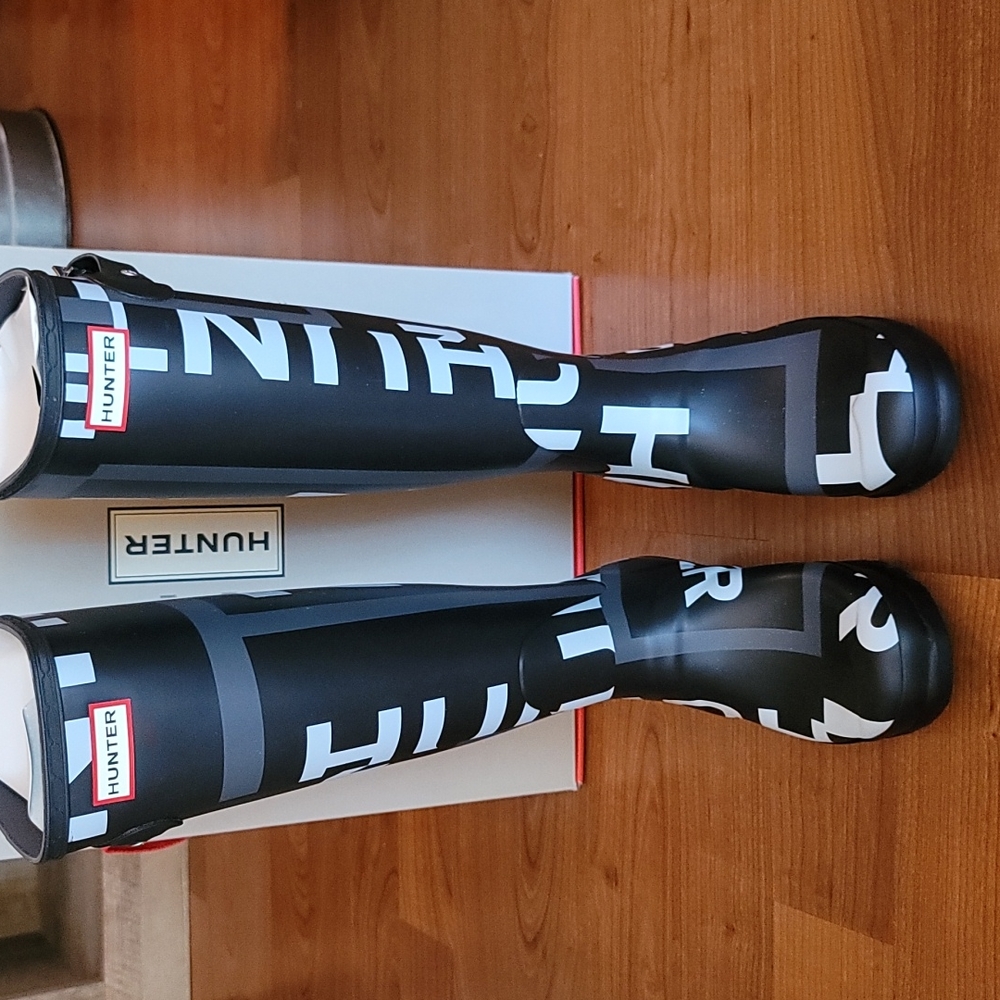 HUNTER Tall Exploded Logo Rain Boot Size 8 - Picture 2 of 11